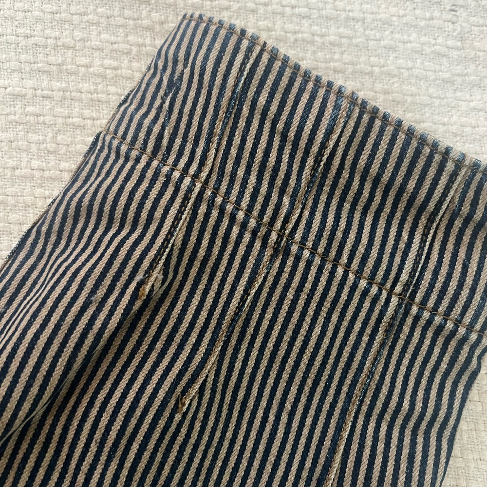 We The Free Jayce Flare Jean - Railroad Pinstripe - Picture 3 of 8